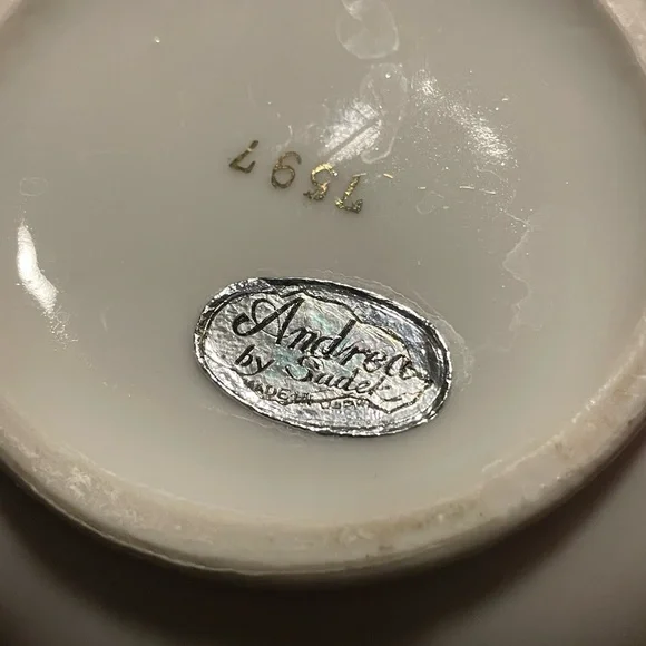 Vintage Andrea by Sadek pitcher and plate set - Roses made in Japan - #7597 - Picture 11 of 12